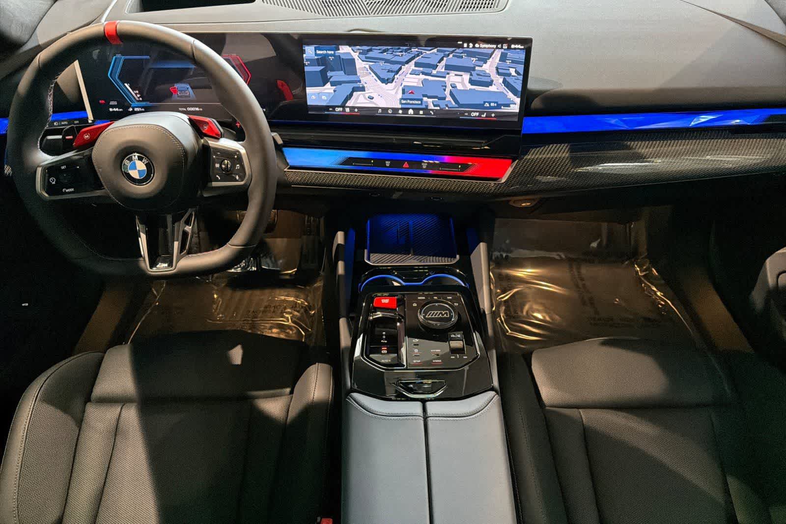 Thumbnail: 2026 BMW M5 - 3