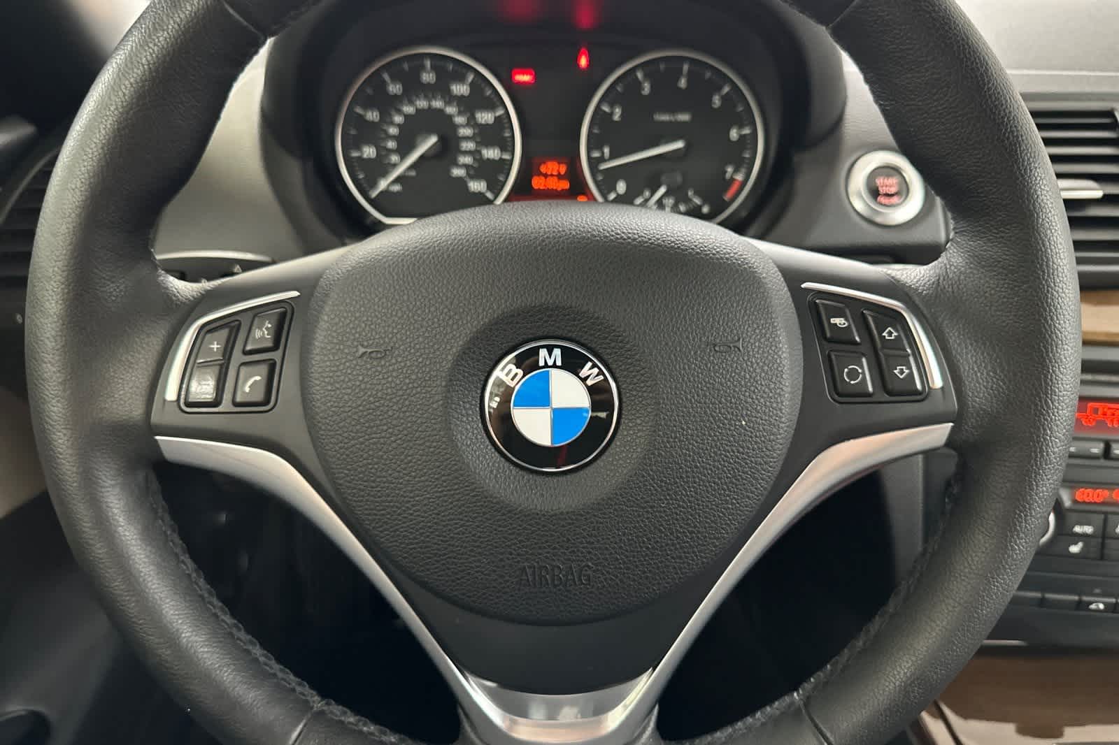 Thumbnail: 2013 BMW 1 Series - 23