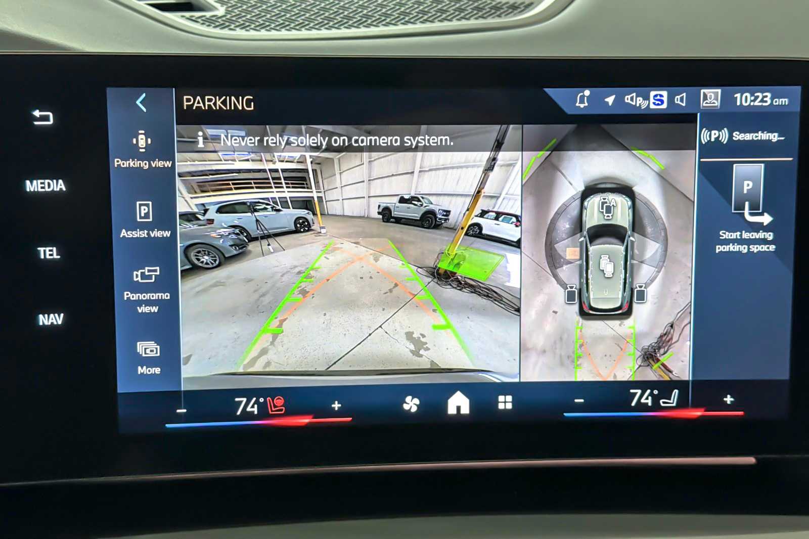 Thumbnail: 2025 BMW X1 - 19