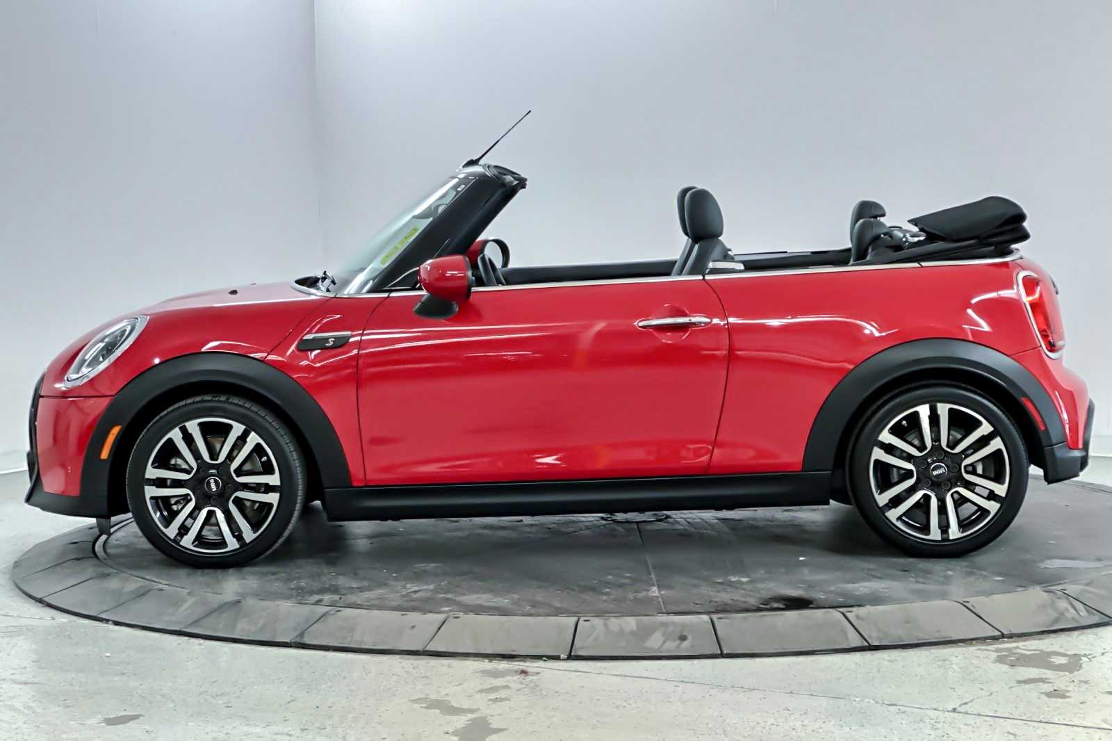 Thumbnail: 2023 MINI Cooper Convertible - 5