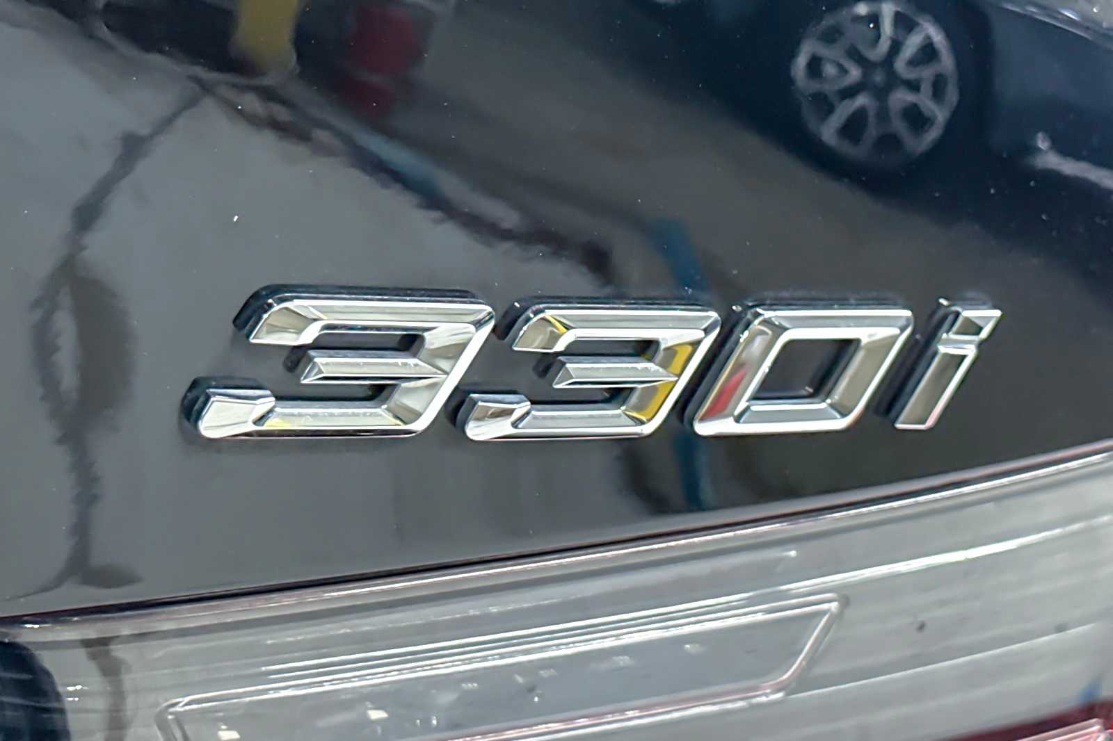 Thumbnail: 2022 BMW 3 Series - 27