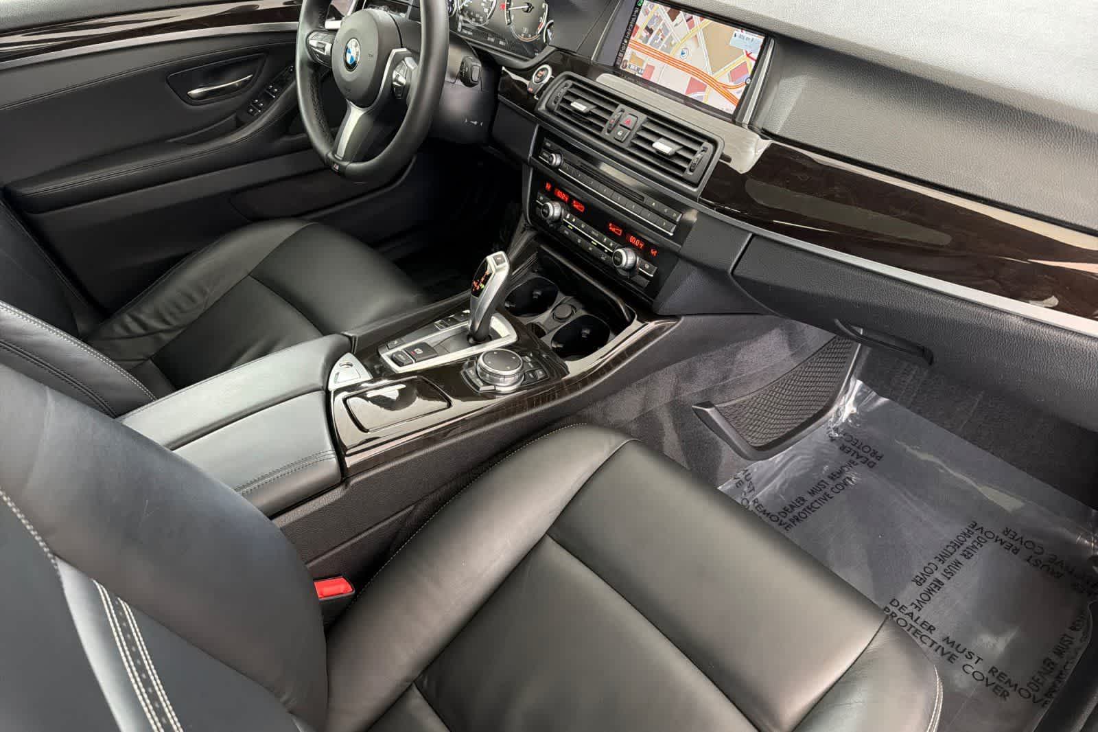 Thumbnail: 2015 BMW 5 Series - 15
