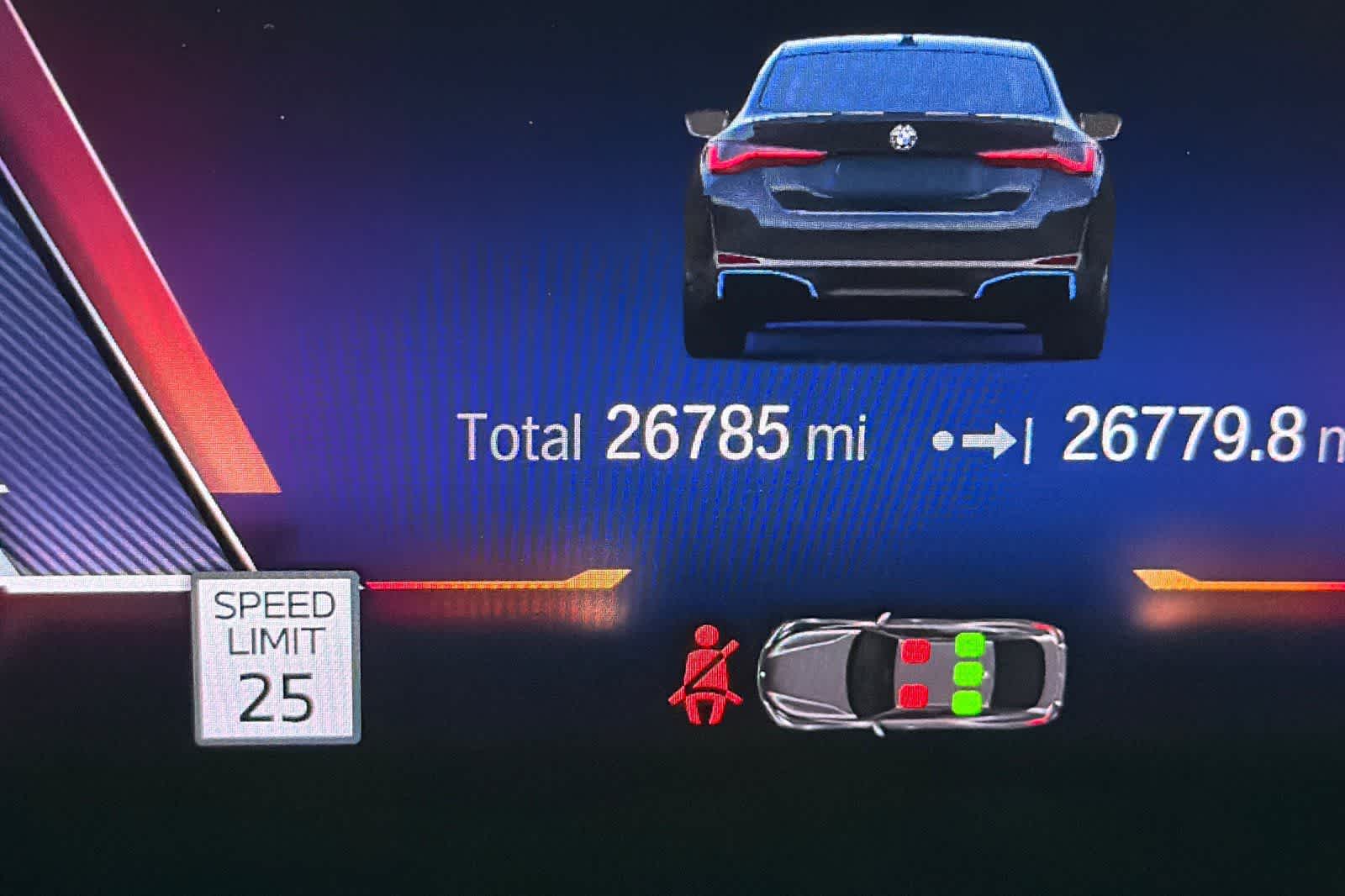 Thumbnail: 2023 BMW i4 - 25