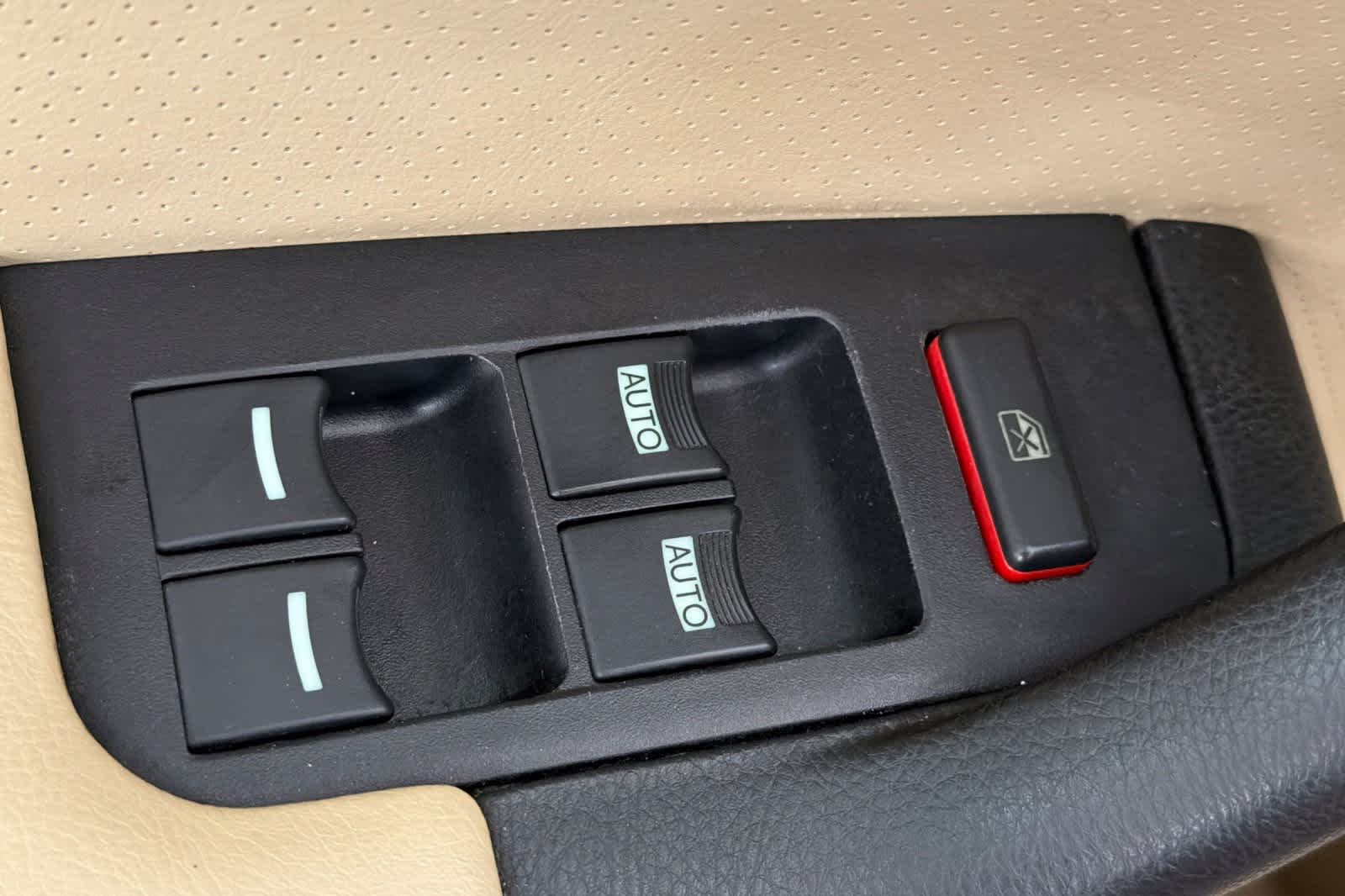 Thumbnail: 2004 Acura TL - 13