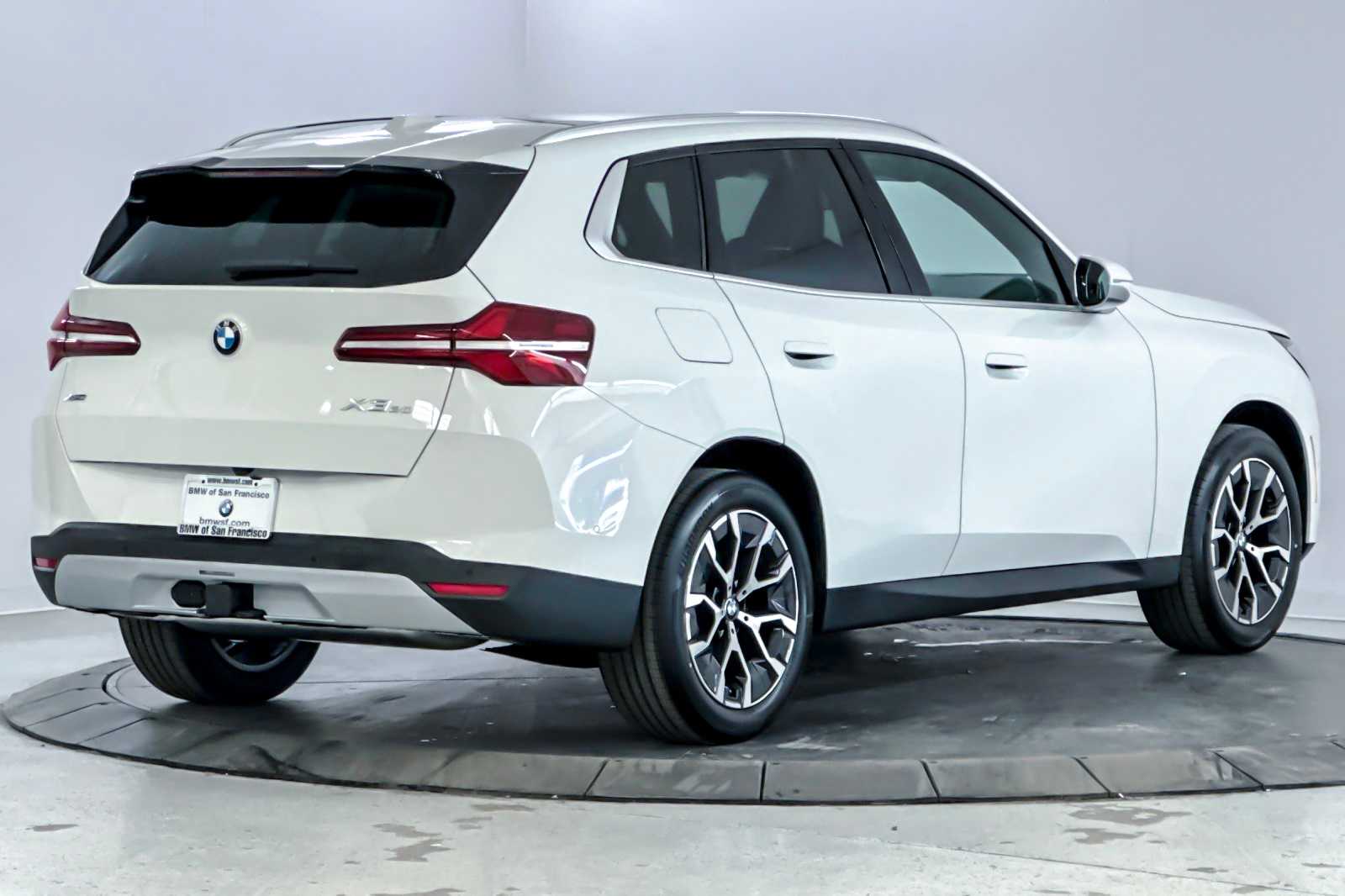 Thumbnail: 2026 BMW X3 - 2