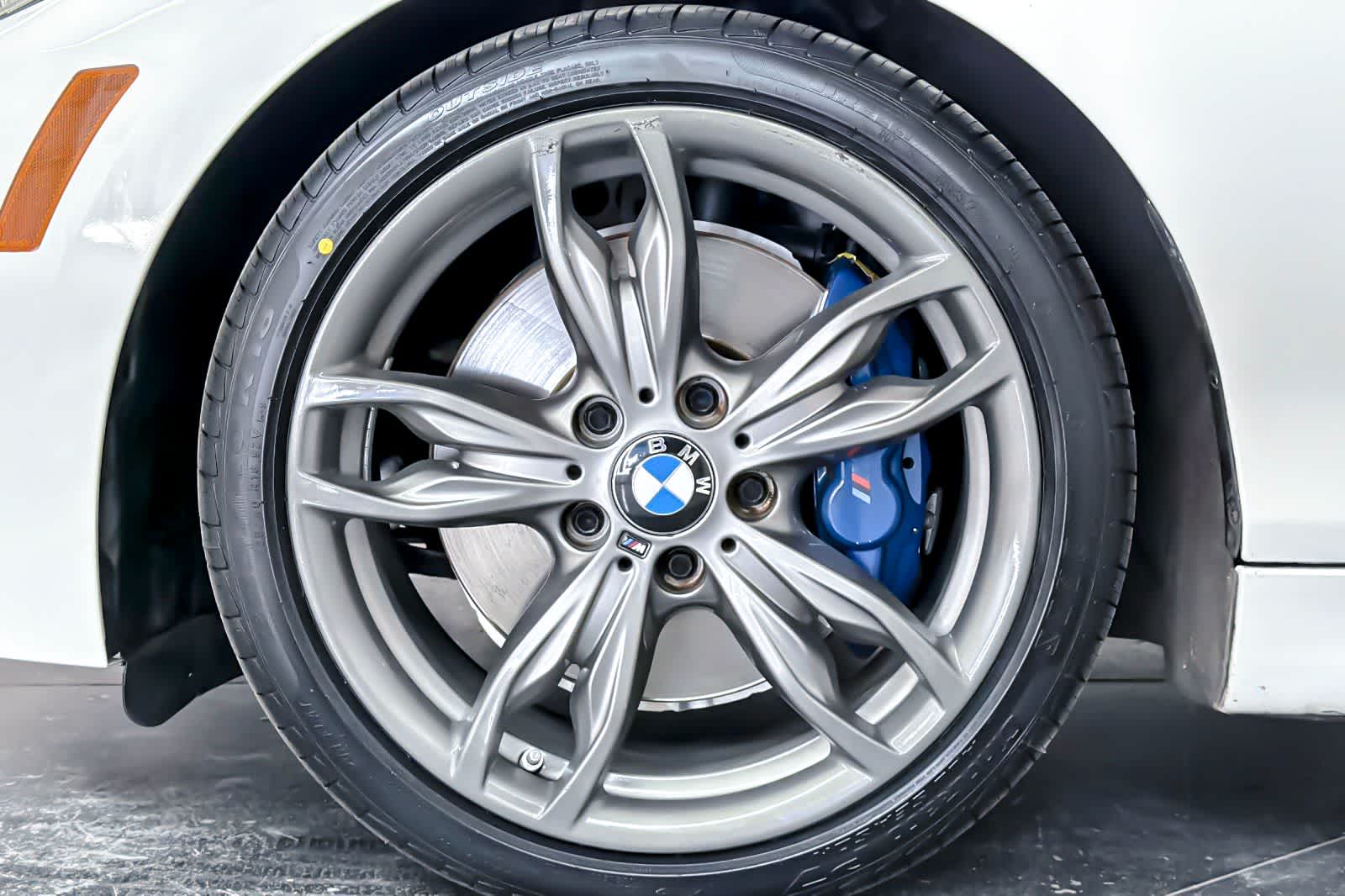 Thumbnail: 2014 BMW 2 Series - 25
