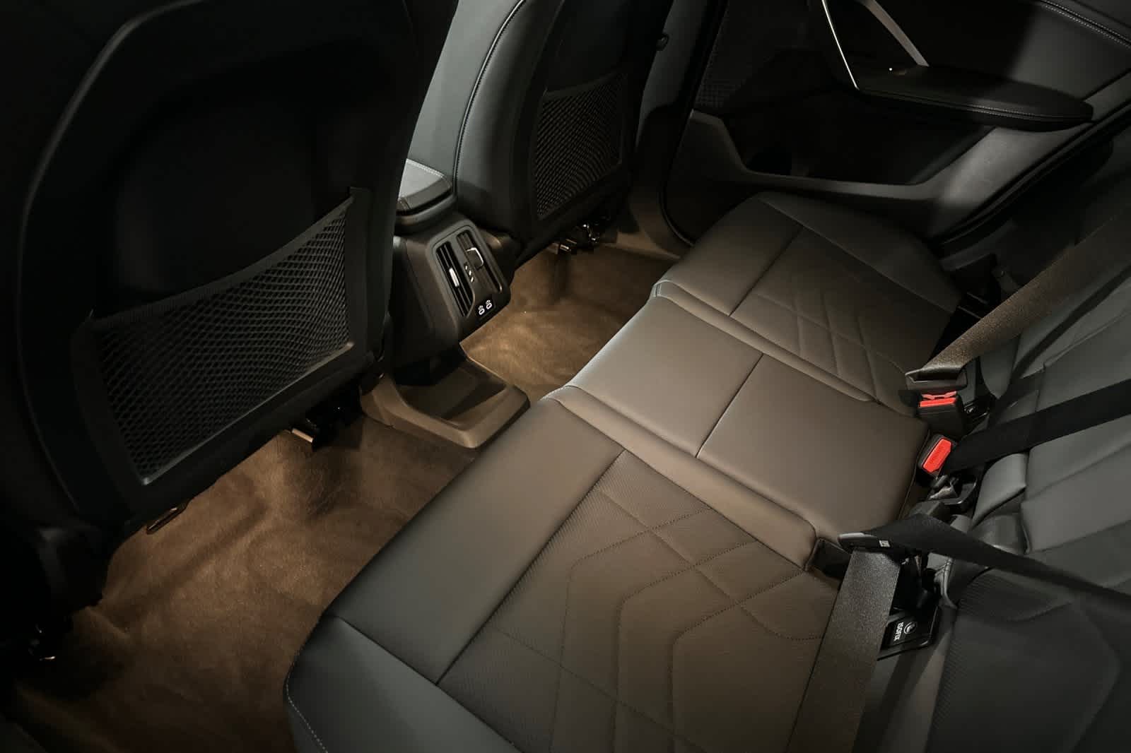 Thumbnail: 2023 BMW X1 - 4