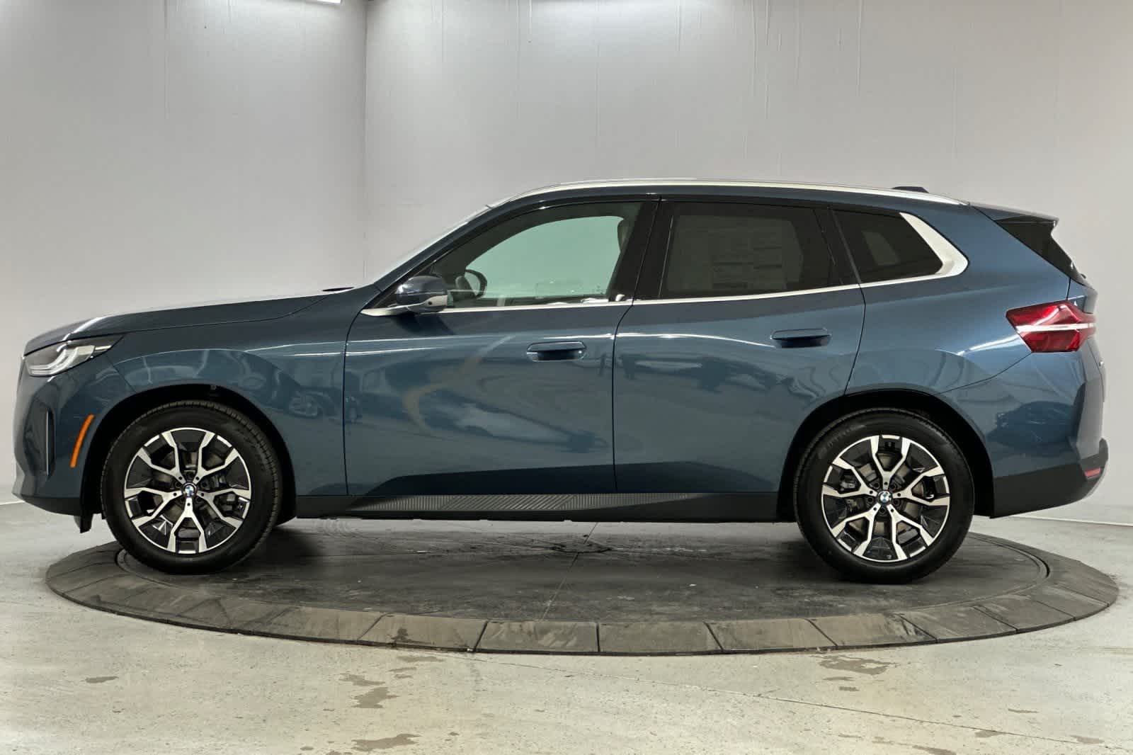 Thumbnail: 2025 BMW X3 - 5