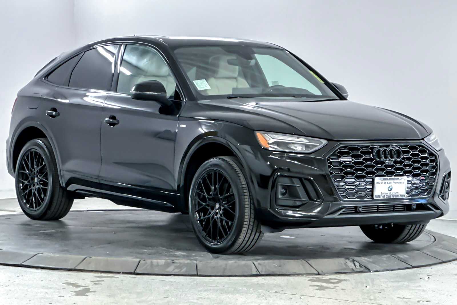 Thumbnail: 2022 Audi Q5 - 9