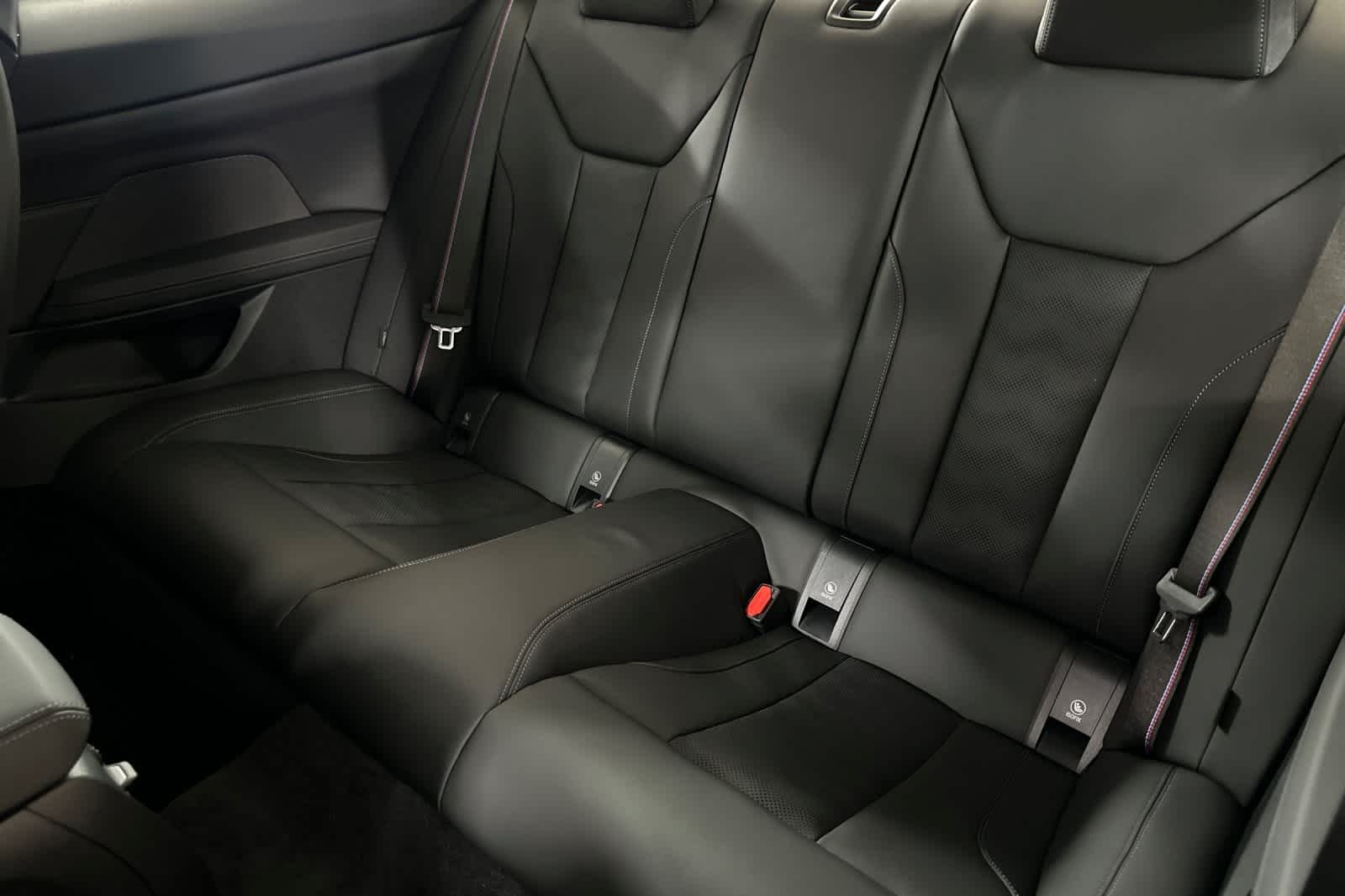 Thumbnail: 2026 BMW M4 - 4