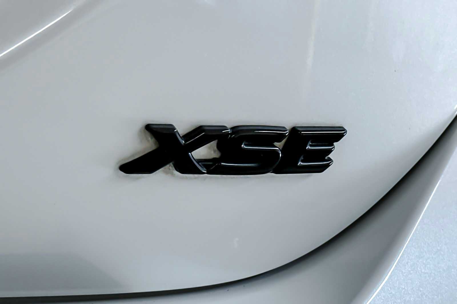 Thumbnail: 2022 Toyota Camry - 26