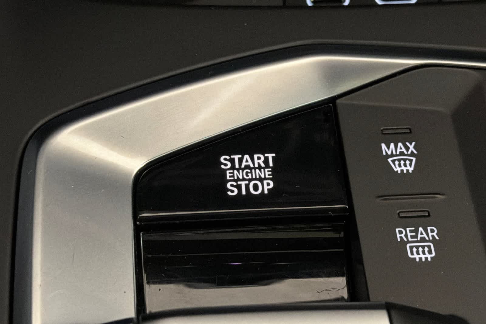 Thumbnail: 2025 BMW 2 Series - 21