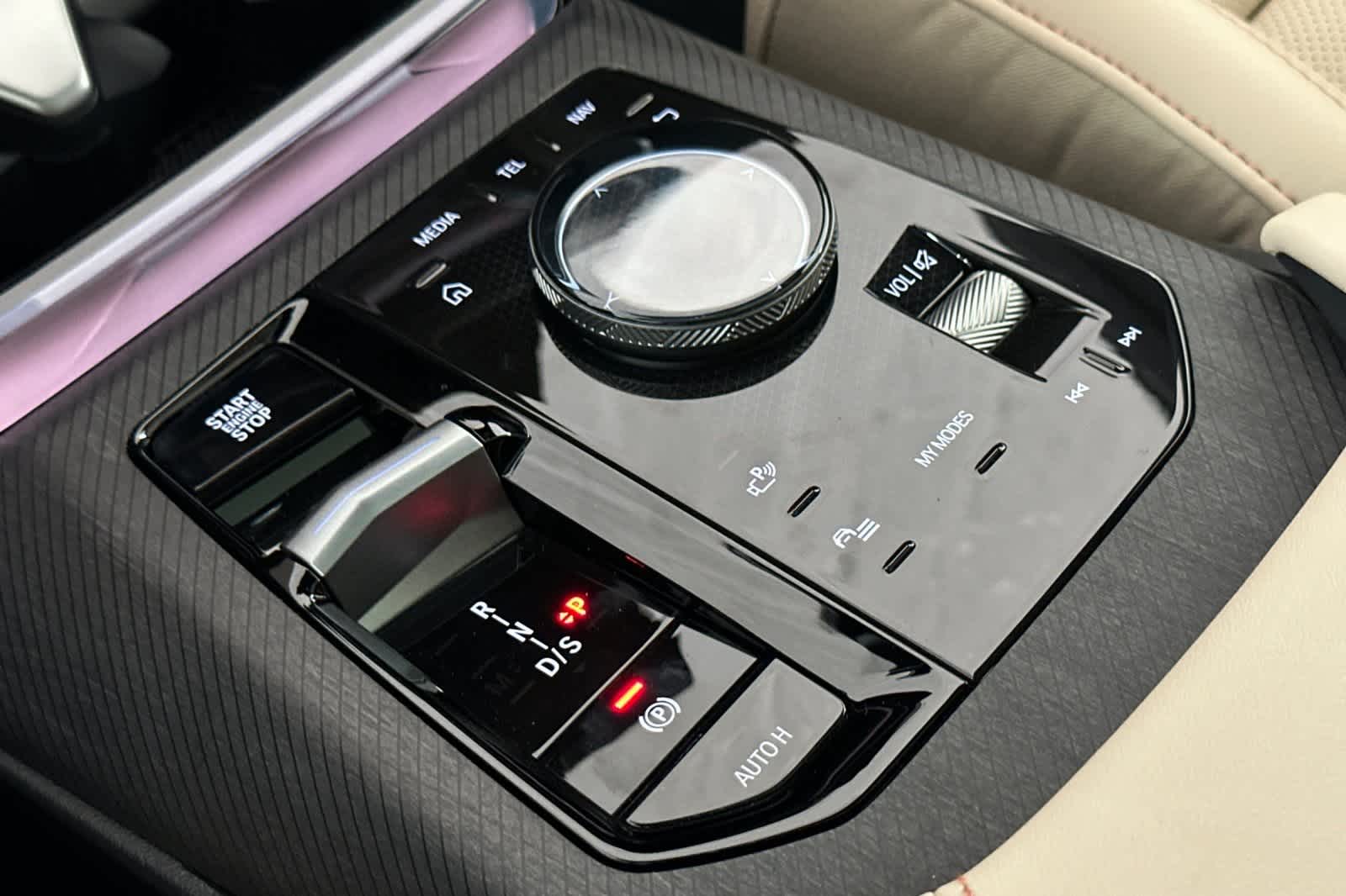 Thumbnail: 2026 BMW X3 - 22