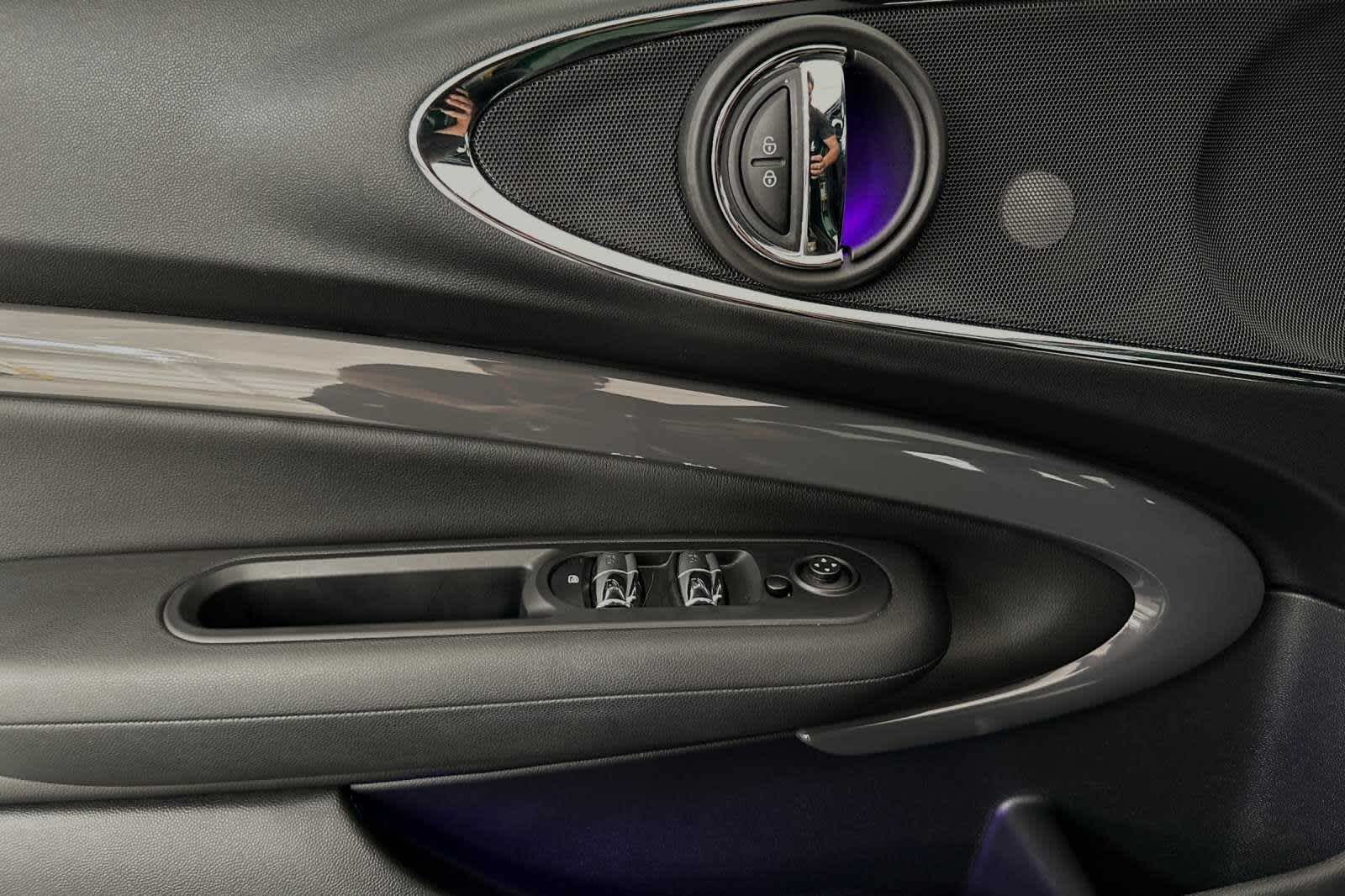 Thumbnail: 2020 MINI Cooper Clubman - 12