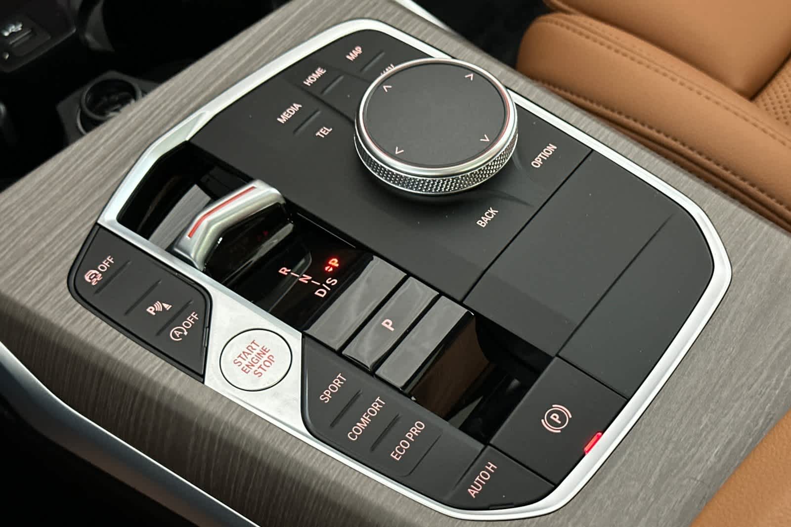 2025 BMW 3 Series 330i 21