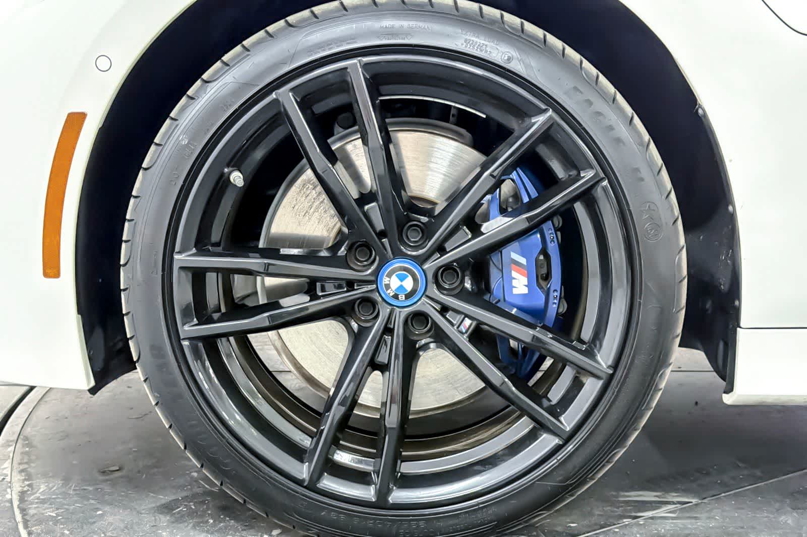 Thumbnail: 2023 BMW 3 Series - 26