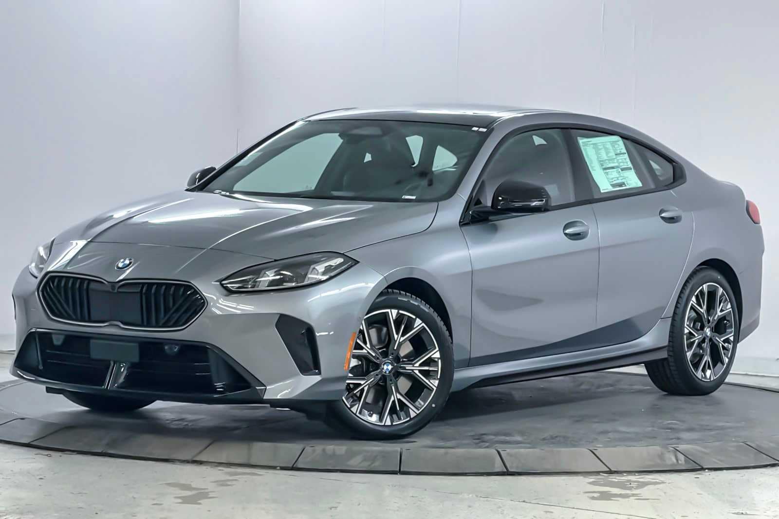 Thumbnail: 2026 BMW 2 Series - 1