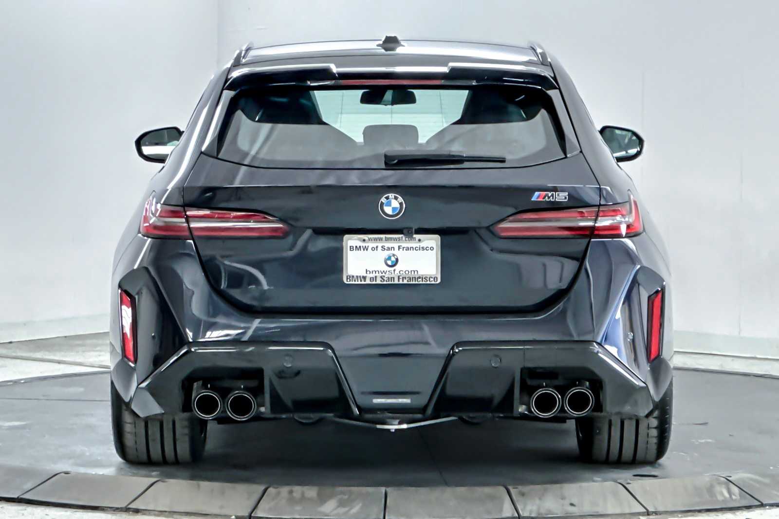 Thumbnail: 2026 BMW M5 - 7