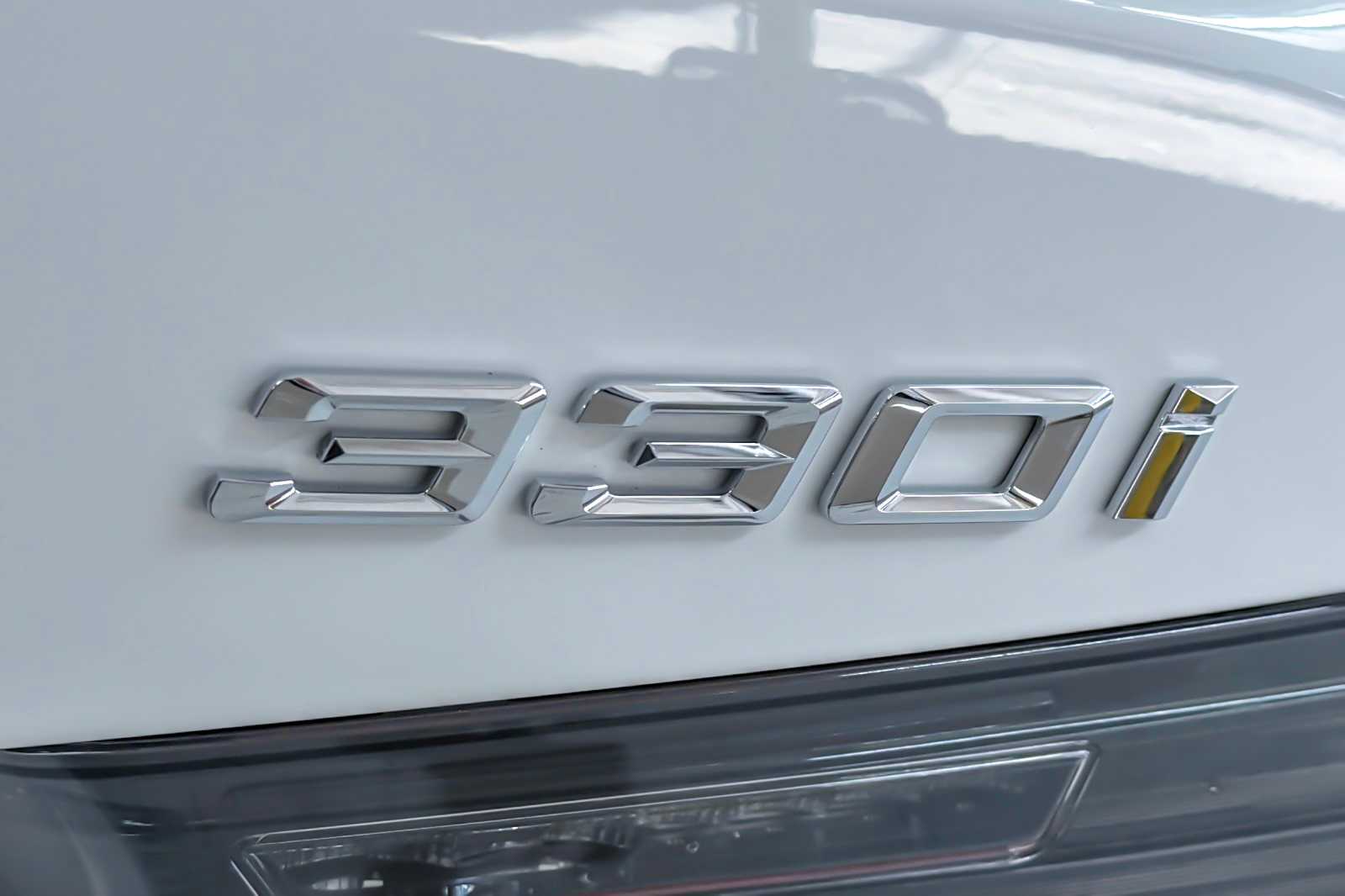 Thumbnail: 2023 BMW 3 Series - 27