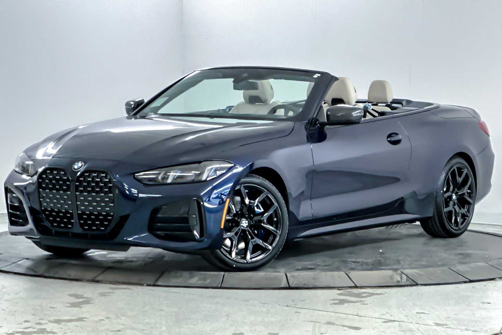 Thumbnail: 2026 BMW 4 Series - 1