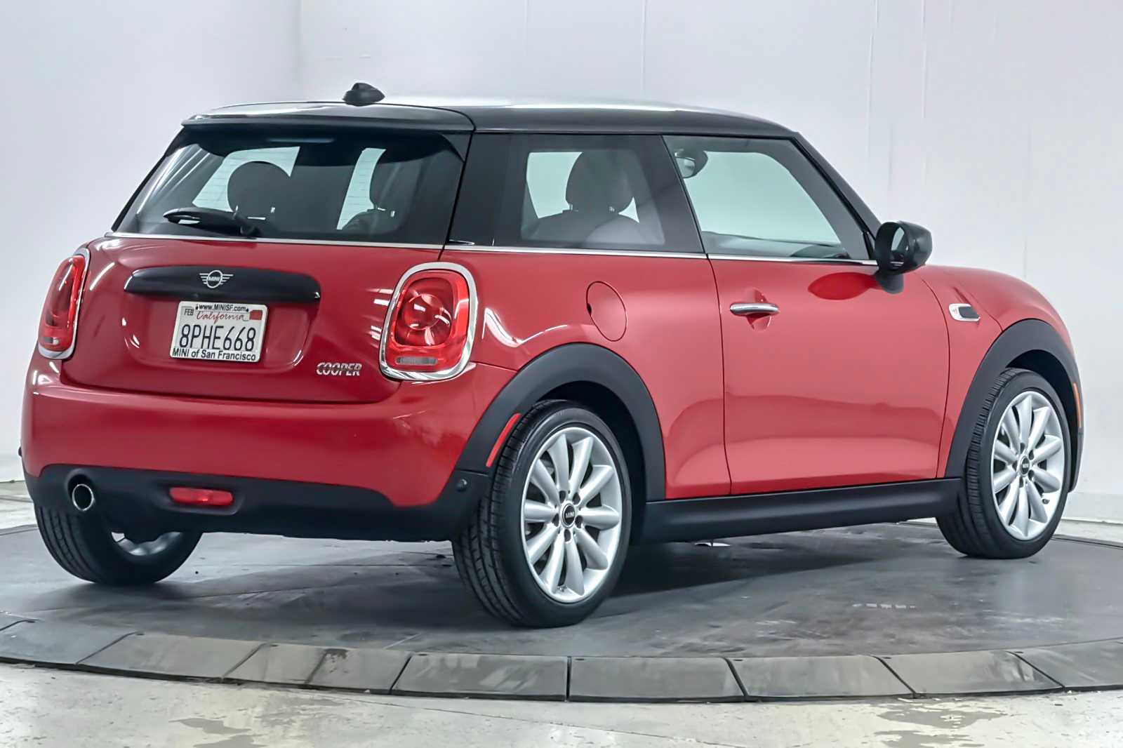 Thumbnail: 2020 MINI Cooper Hardtop - 2
