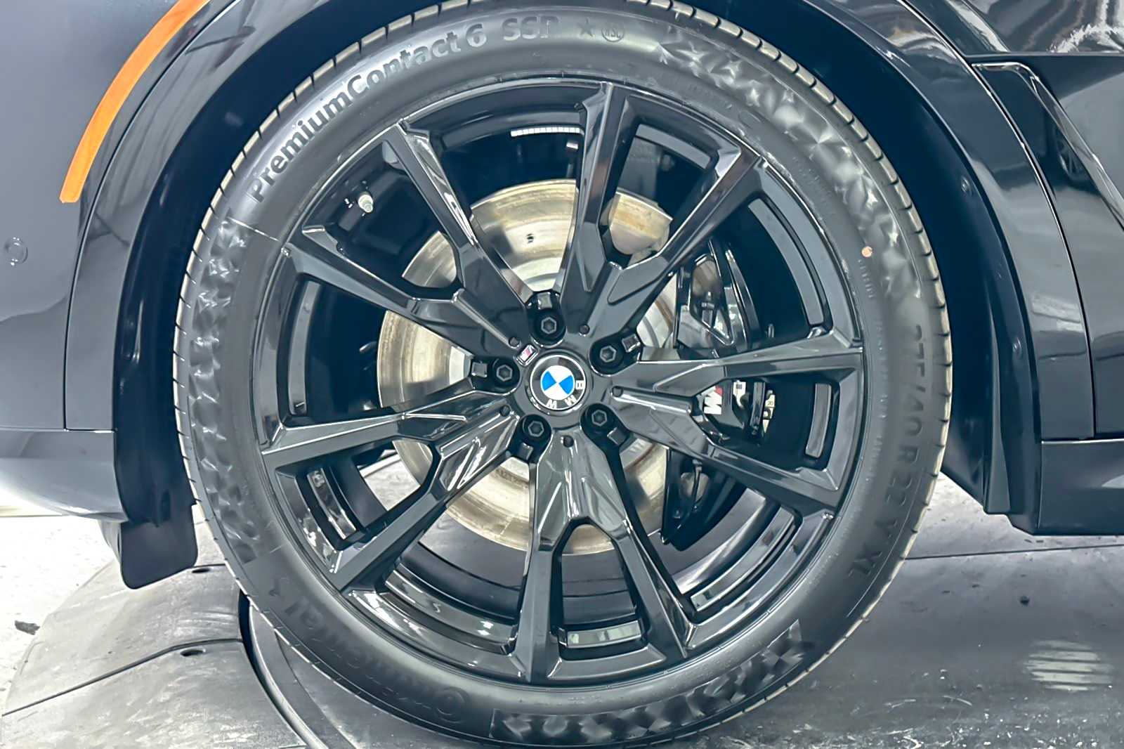 Thumbnail: 2026 BMW X7 - 25