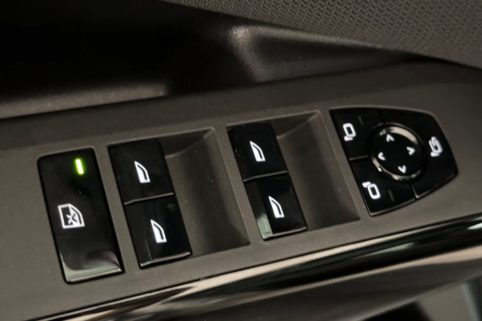 Thumbnail: 2026 BMW X3 - 13