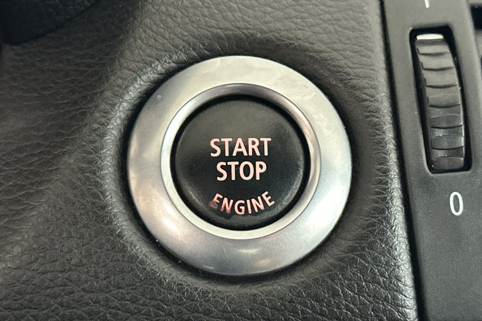 Thumbnail: 2012 BMW 1 Series - 23