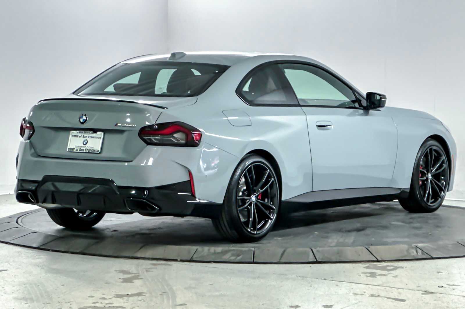 Thumbnail: 2024 BMW 2 Series - 2