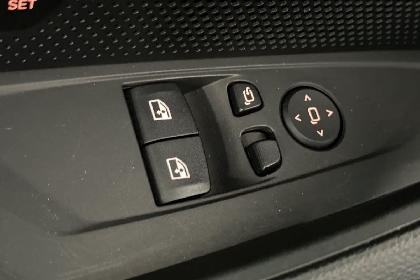 Thumbnail: 2023 BMW 4 Series - 13