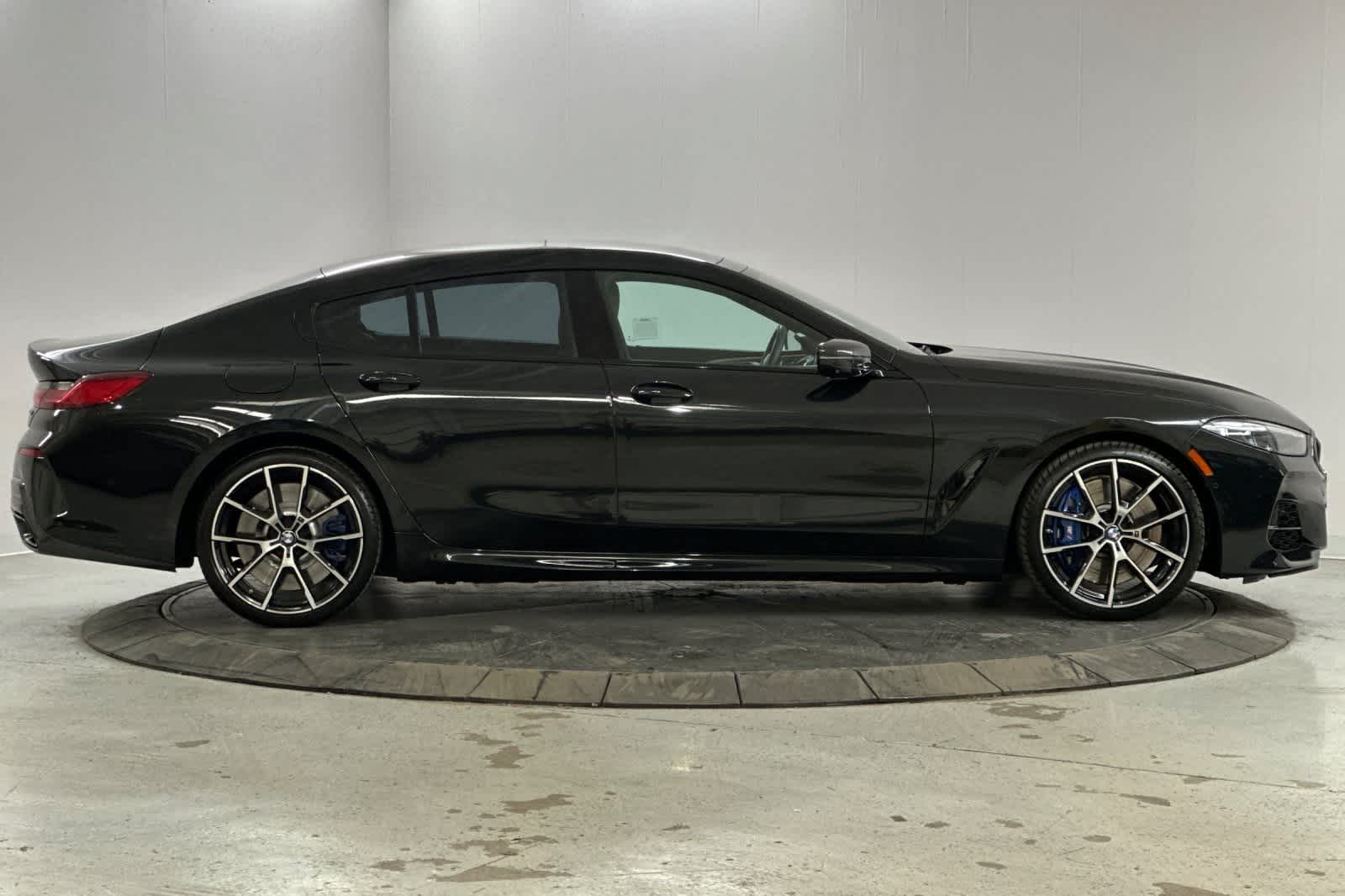 Thumbnail: 2022 BMW 8 Series - 8