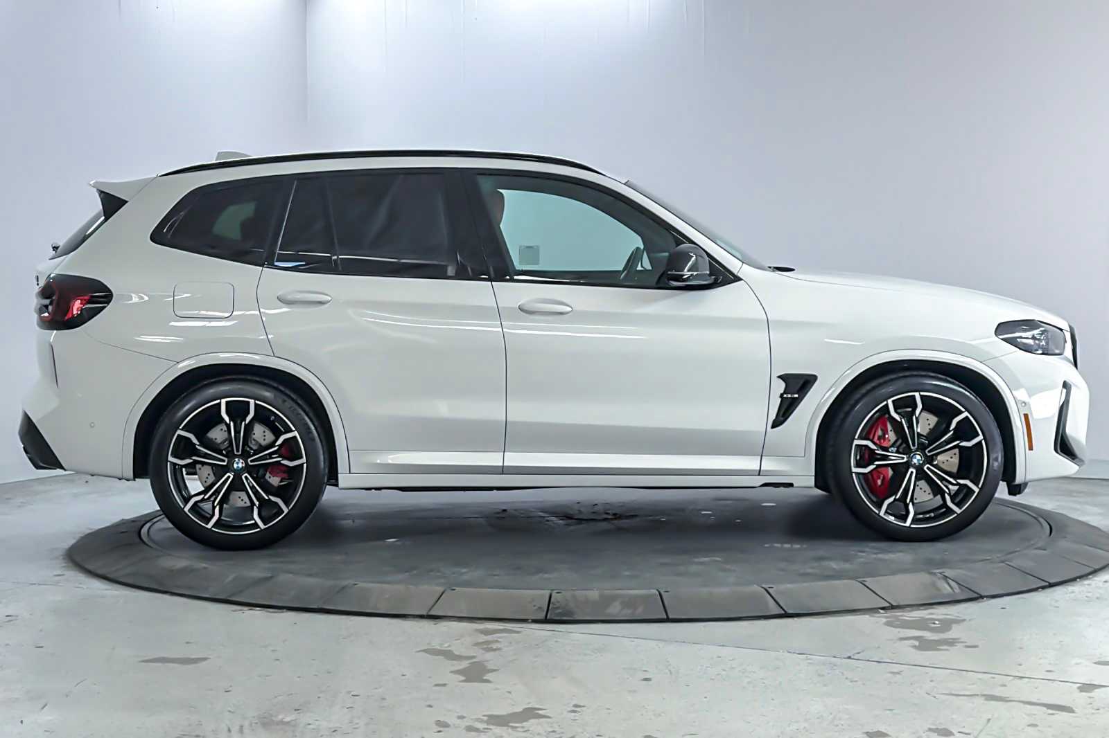 Thumbnail: 2024 BMW X3 - 8