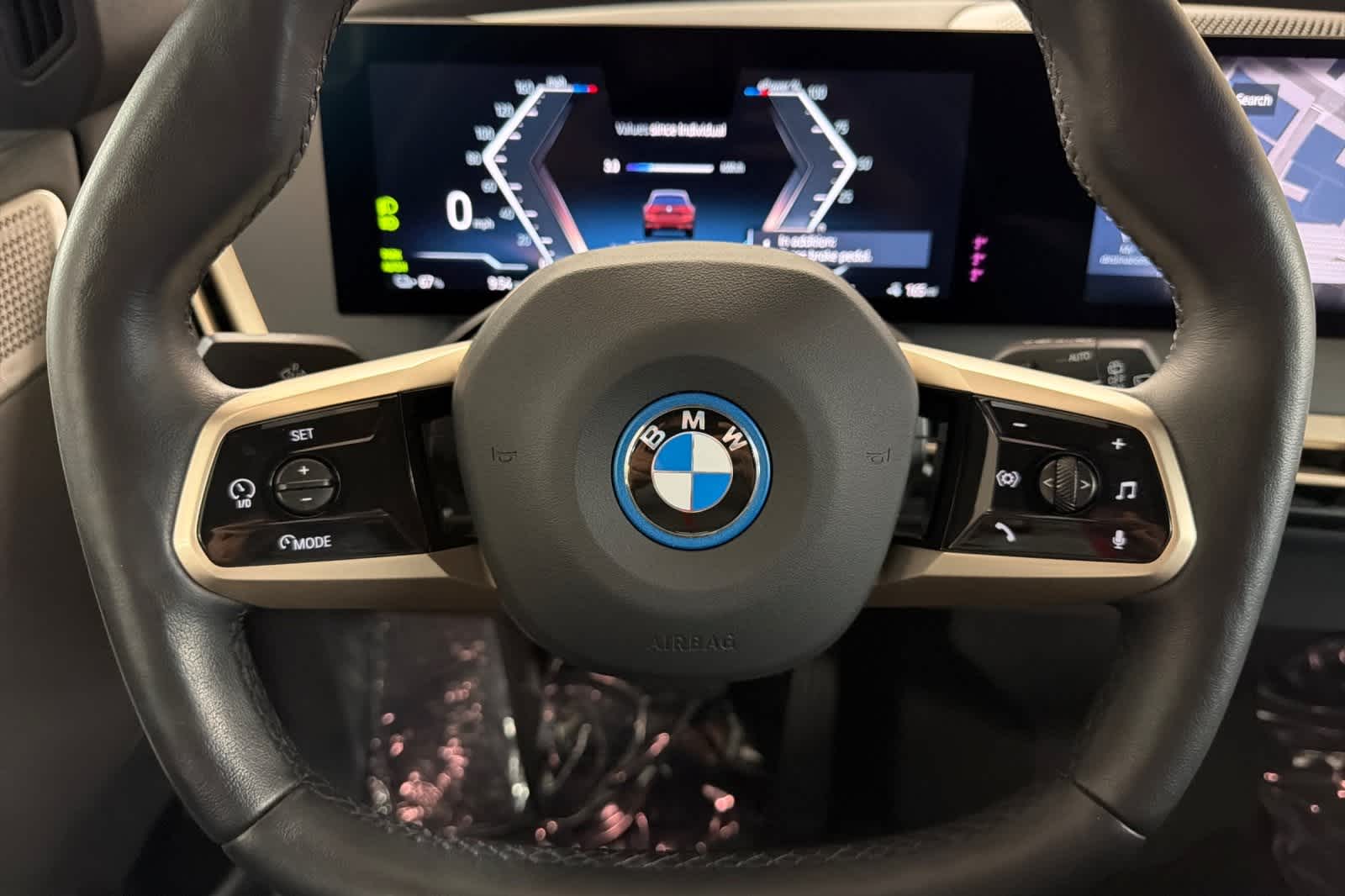 Thumbnail: 2023 BMW iX - 24