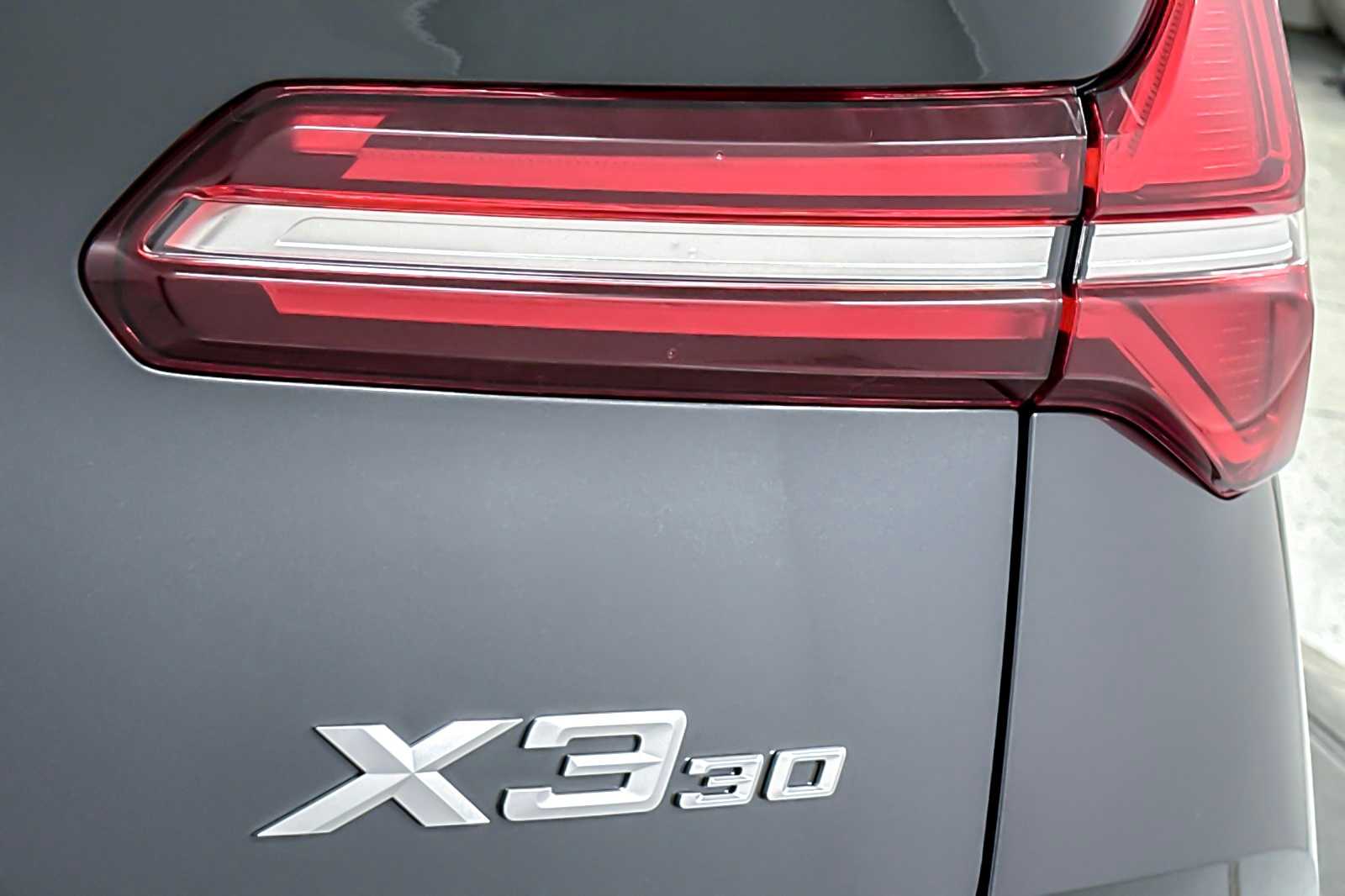 Thumbnail: 2025 BMW X3 - 26