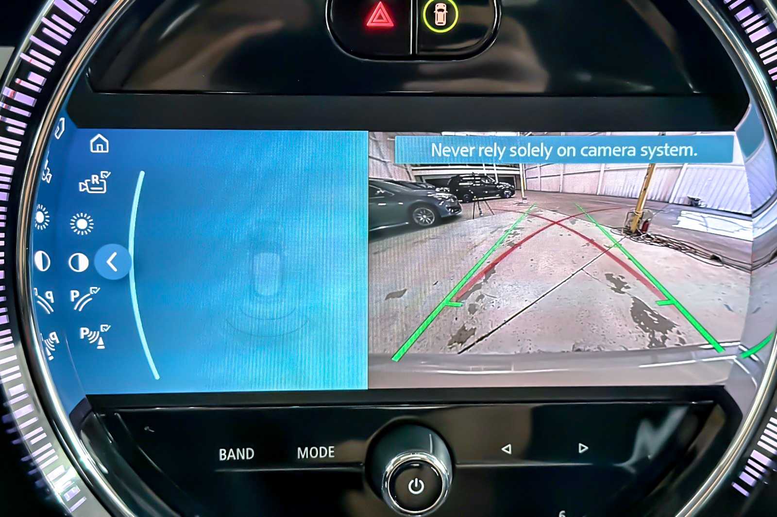 Thumbnail: 2023 MINI Cooper Hardtop - 19