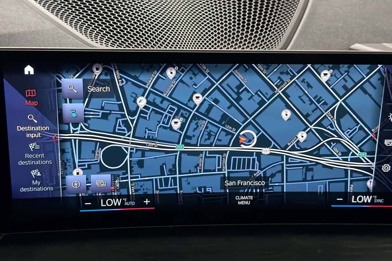 Thumbnail: 2023 BMW i4 - 18