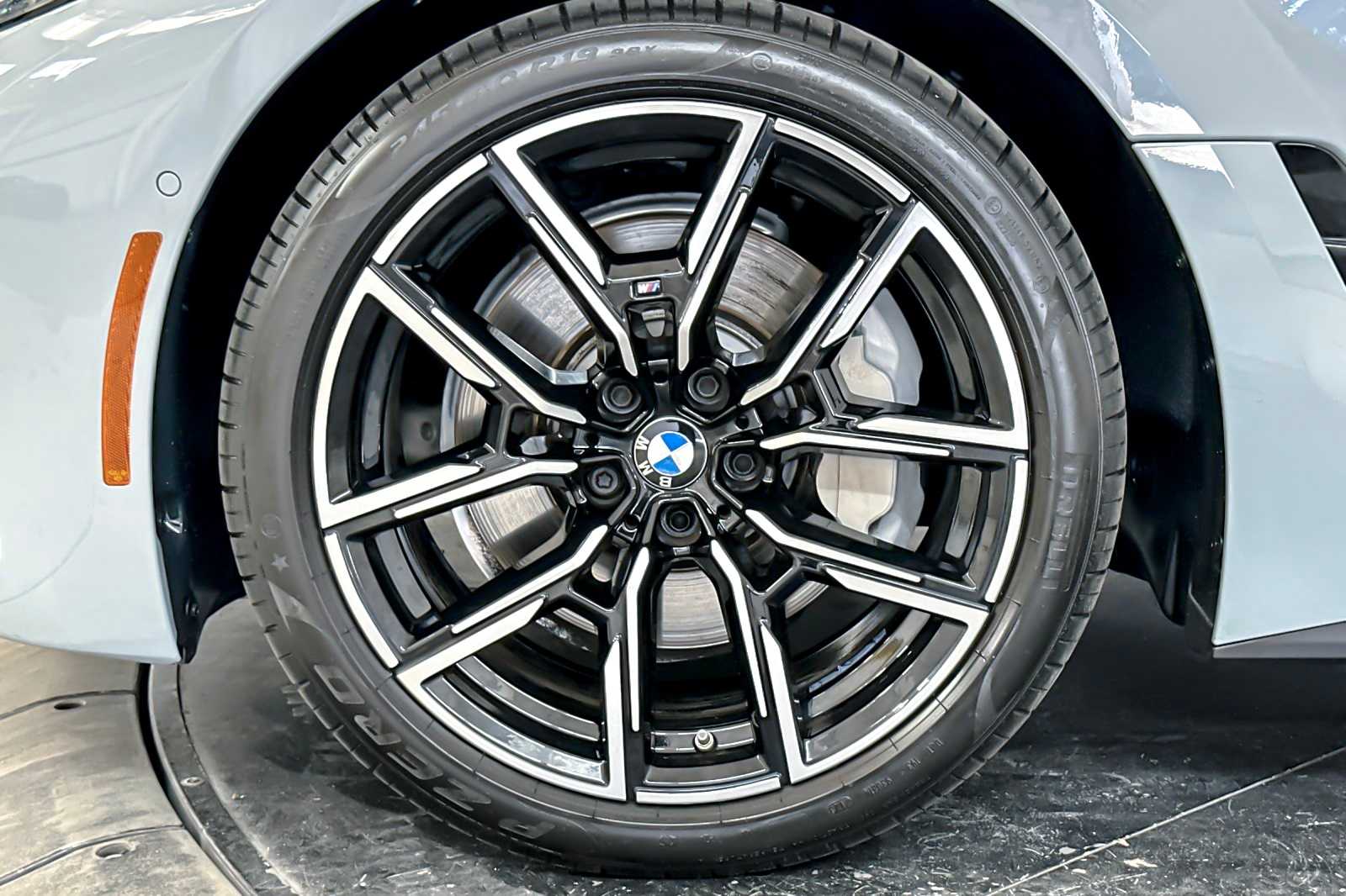 Thumbnail: 2022 BMW 4 Series - 26