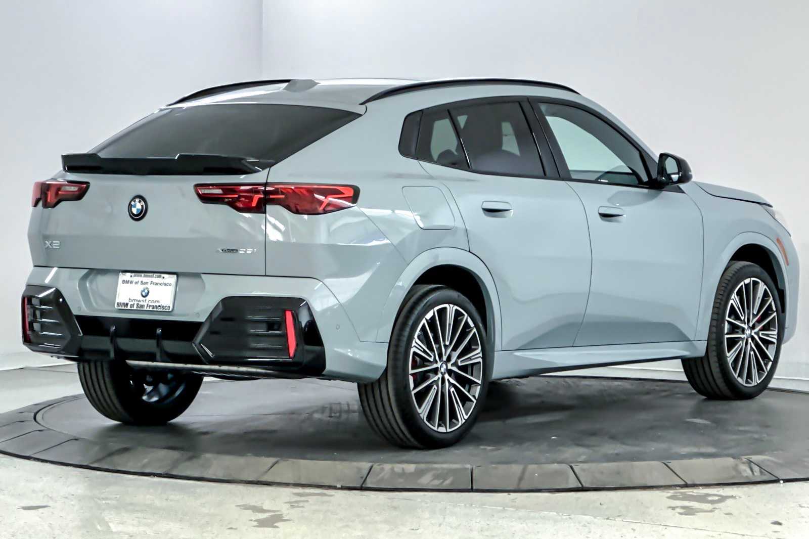 Thumbnail: 2025 BMW X2 - 2