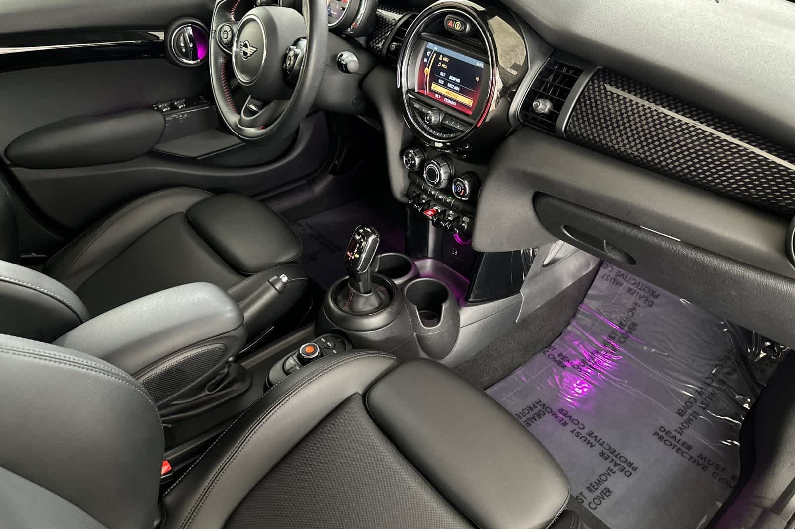 Thumbnail: 2021 MINI Cooper Hardtop - 16