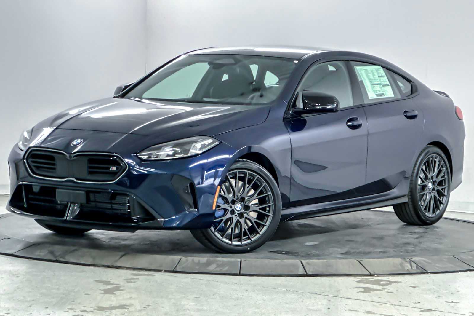 Thumbnail: 2026 BMW 2 Series - 1