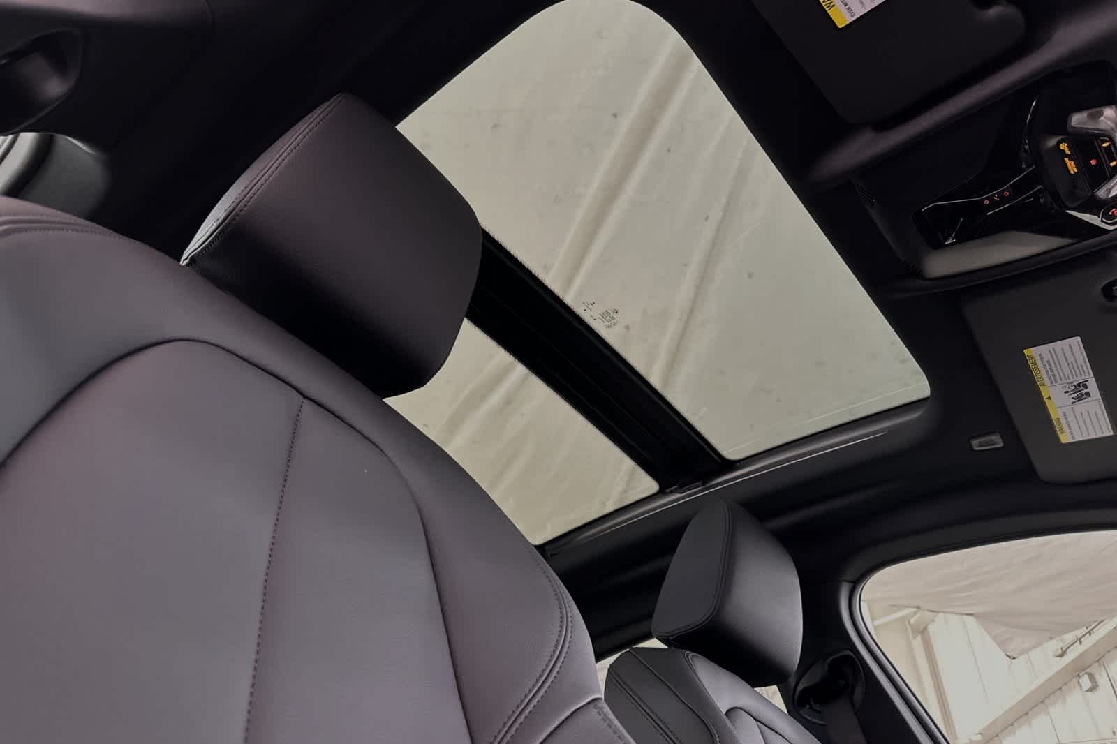 Thumbnail: 2024 BMW 2 Series - 16