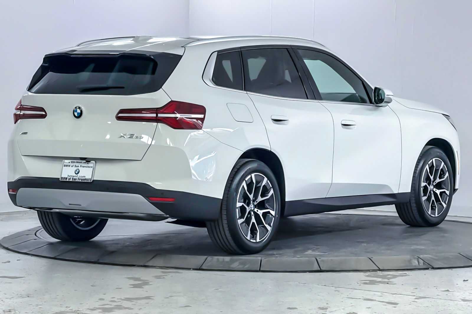 Thumbnail: 2026 BMW X3 - 2