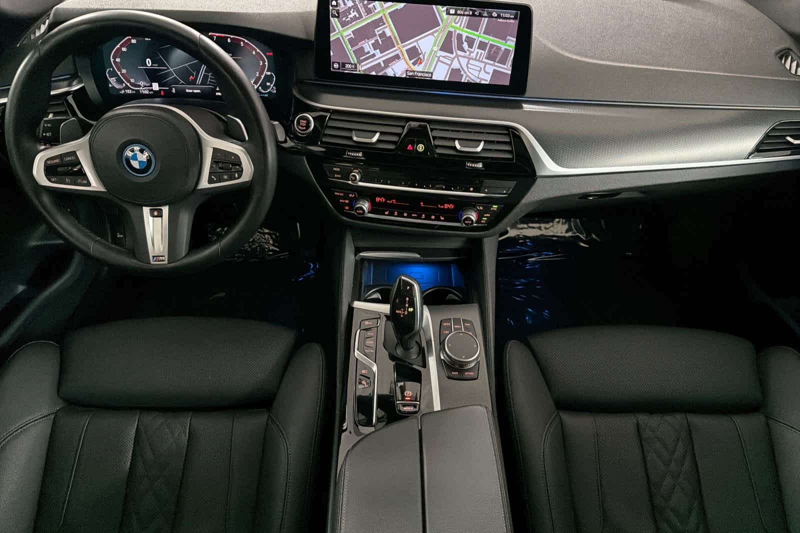 Thumbnail: 2023 BMW 5 Series - 3