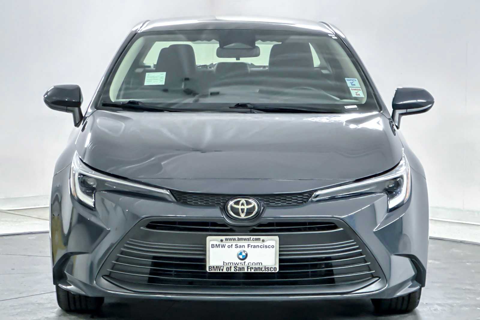 Thumbnail: 2023 Toyota Corolla - 10