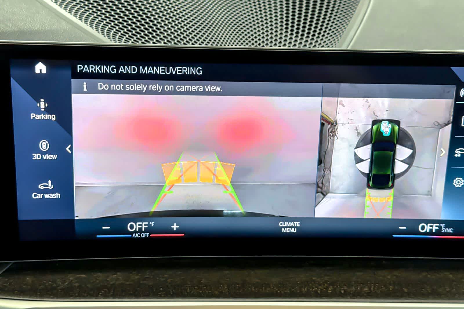 Thumbnail: 2023 BMW i4 - 19