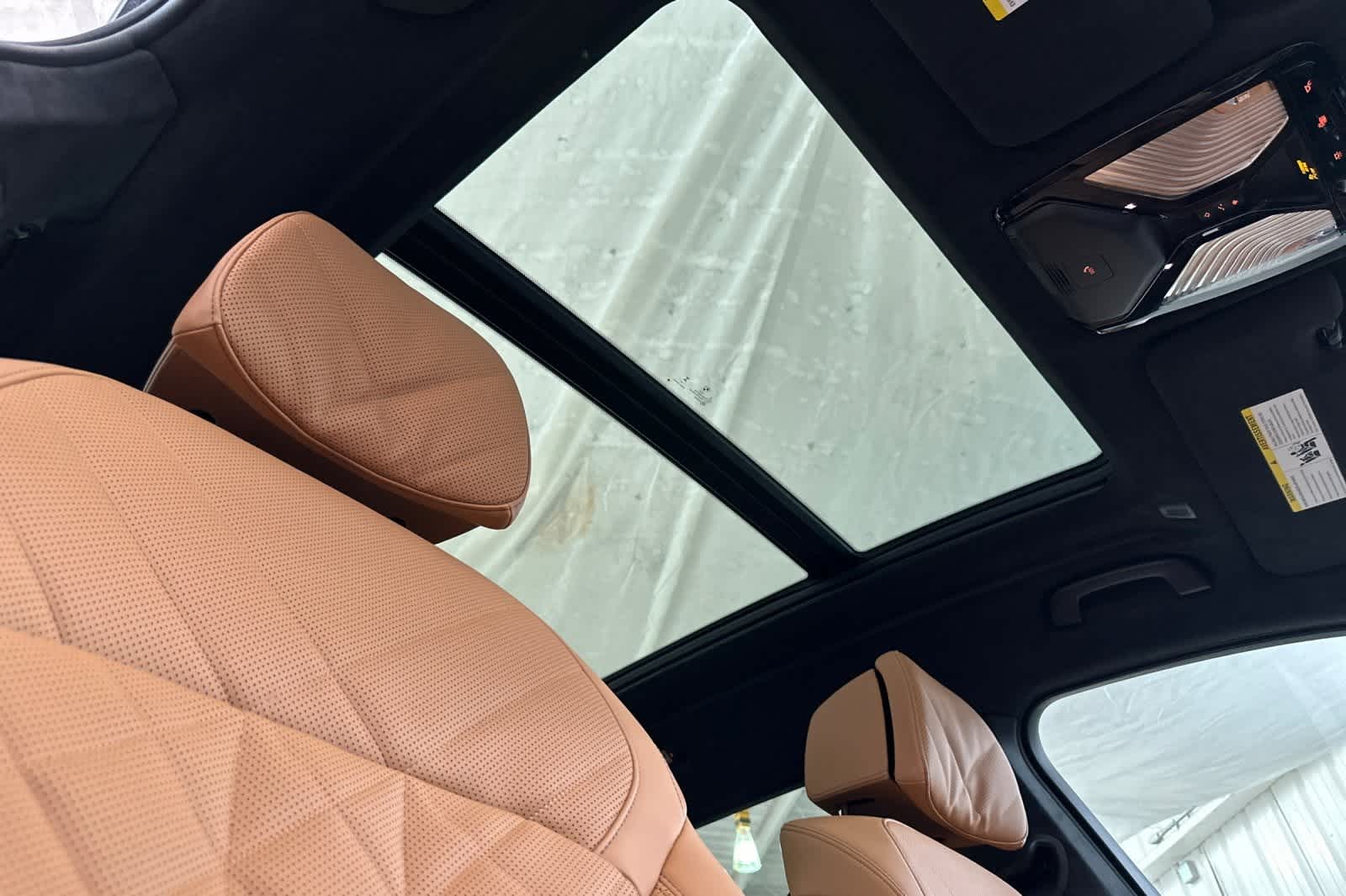 Thumbnail: 2026 BMW X7 - 17