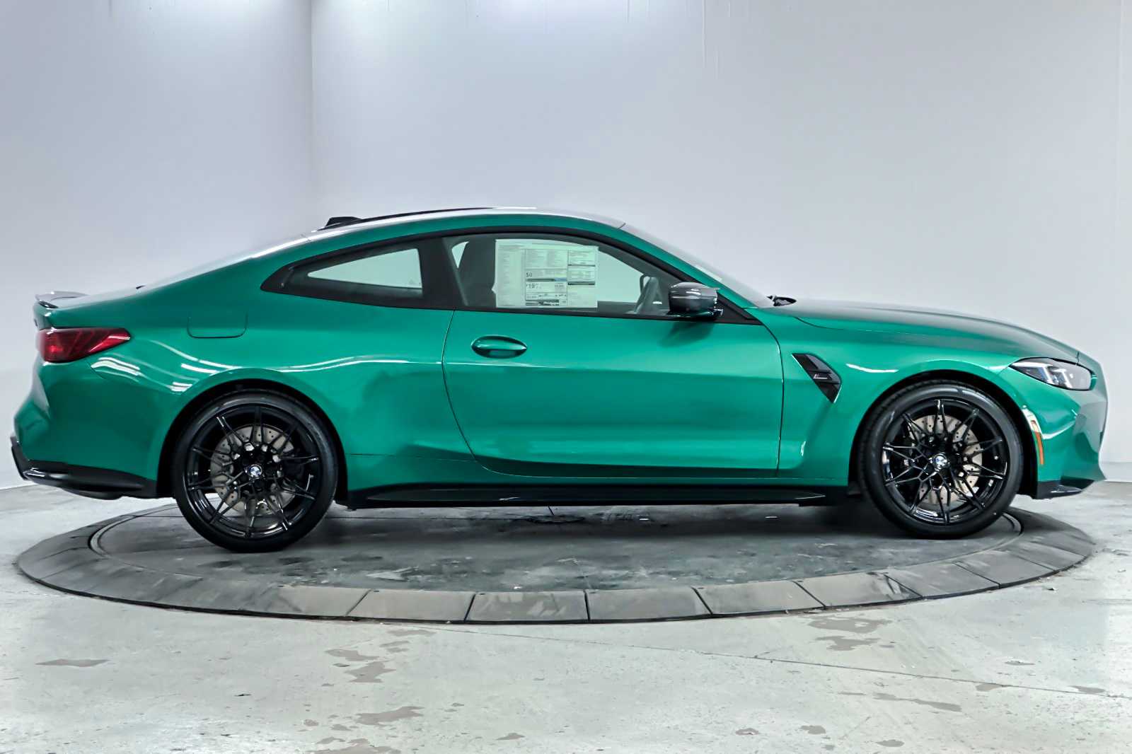 Thumbnail: 2026 BMW M4 - 8