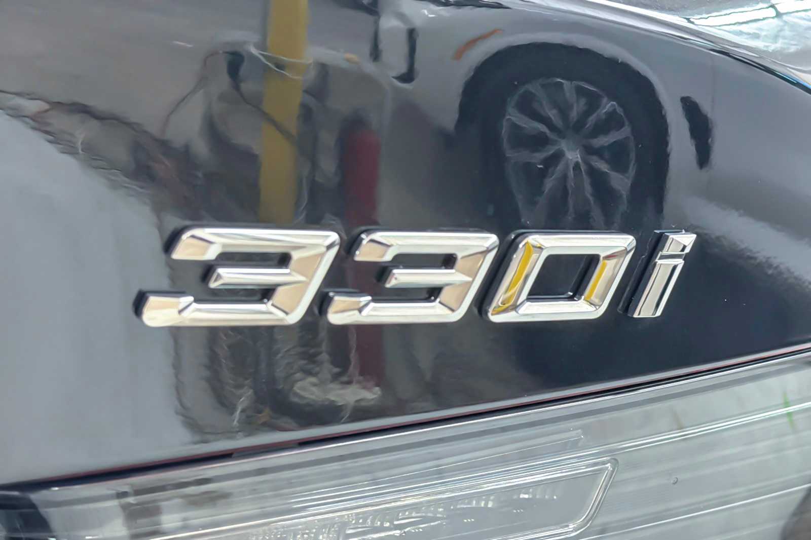 Thumbnail: 2026 BMW 3 Series - 25