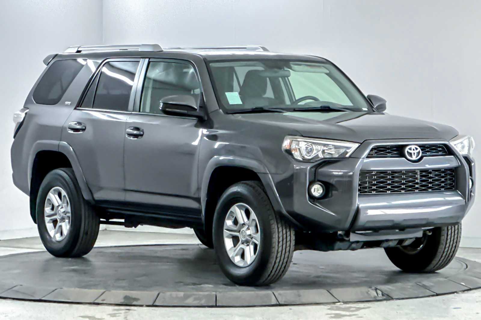 Thumbnail: 2018 Toyota 4Runner - 9