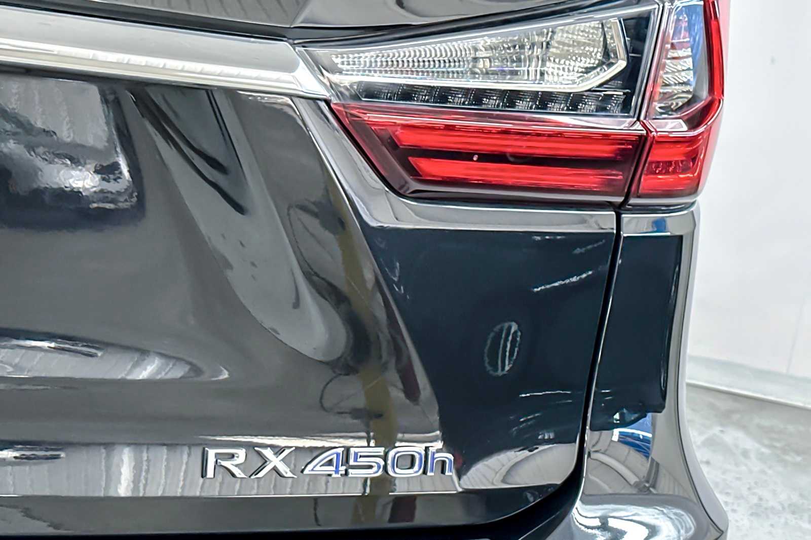 Thumbnail: 2022 Lexus RX - 28